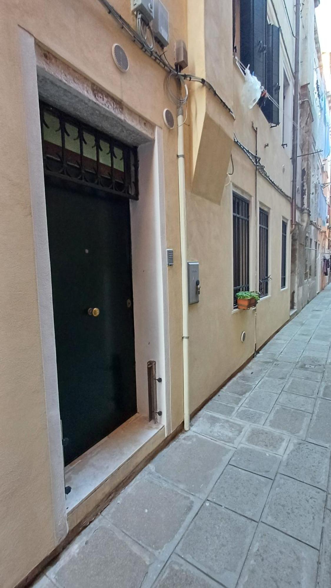La Dolce Venezia Guesthouse Exteriör bild